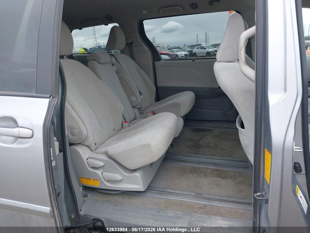 Продаж на аукціоні авто 2012 Toyota Sienna Le 8 Passenger, vin: 5TDKK3DC2CS266050, номер лоту: 12633984