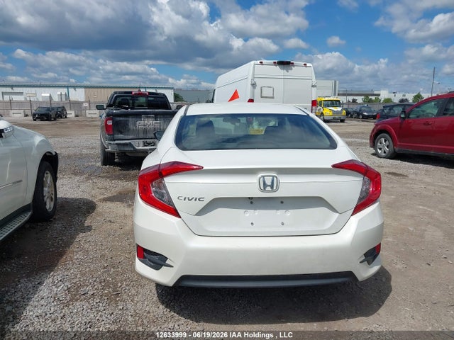 Honda CIVIC EX 2018 2HGFC2F89JH005612 Image 16