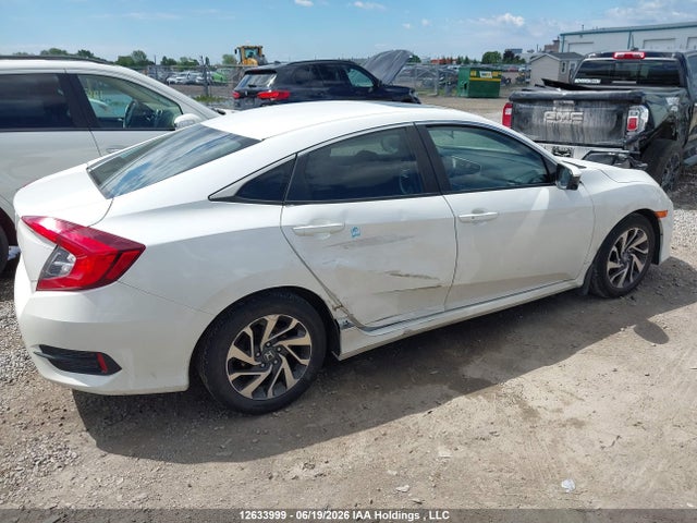 Honda CIVIC EX 2018 2HGFC2F89JH005612 Image 6