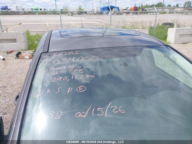 Ford FOCUS SEL 2018 1FADP3H29JL262772 Image 18