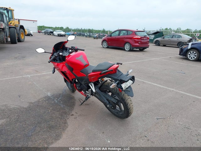 2012 Honda Cbr250 R მანქანა იყიდება აუქციონზე, vin: MLHMC4125C5300234, აუქციონის ნომერი: 12634012