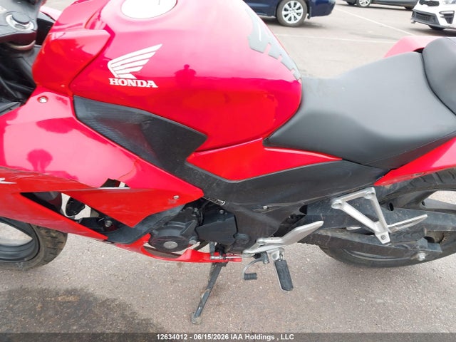 2012 Honda Cbr250 R მანქანა იყიდება აუქციონზე, vin: MLHMC4125C5300234, აუქციონის ნომერი: 12634012