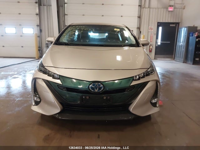 2018 Toyota Prius Prime მანქანა იყიდება აუქციონზე, vin: JTDKARFP4J3076805, აუქციონის ნომერი: 12634033