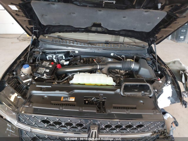 5LMJJ3LG7SEL15288 Lincoln Navigator L Reserve