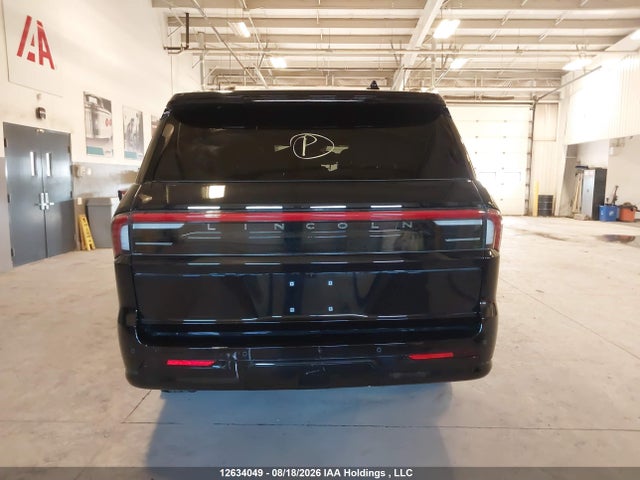 5LMJJ3LG7SEL15288 Lincoln Navigator L Reserve