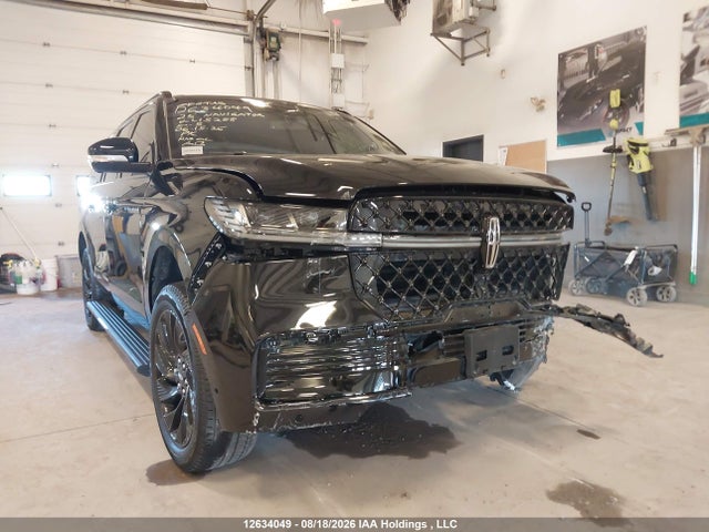 5LMJJ3LG7SEL15288 Lincoln Navigator L Reserve
