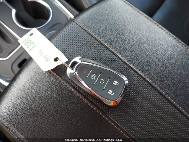 12634095 :رقم المزاد ، 1GNEVKKW9LJ218951 vin ، 2020 Chevrolet Traverse Premier مزاد بيع