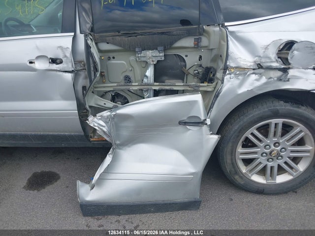 12634115 :رقم المزاد ، 1GNKVGKD4FJ297349 vin ، 2015 Chevrolet Traverse Lt مزاد بيع