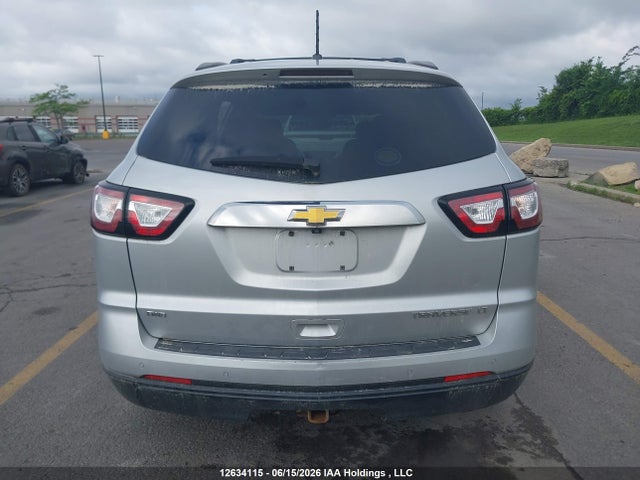 12634115 :رقم المزاد ، 1GNKVGKD4FJ297349 vin ، 2015 Chevrolet Traverse Lt مزاد بيع
