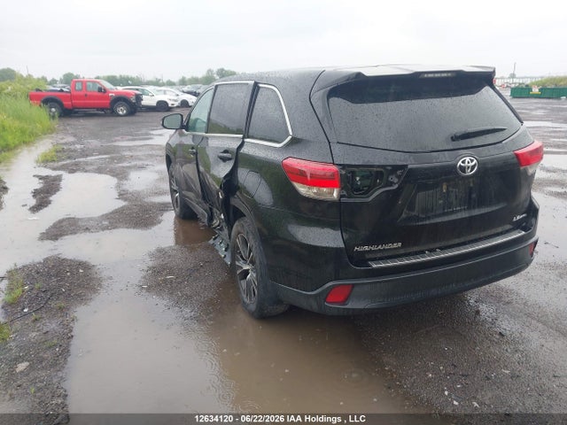 2017 Toyota Highlander მანქანა იყიდება აუქციონზე, vin: 5TDBZRFH6HS479601, აუქციონის ნომერი: 12634120