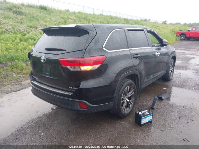 2017 Toyota Highlander მანქანა იყიდება აუქციონზე, vin: 5TDBZRFH6HS479601, აუქციონის ნომერი: 12634120