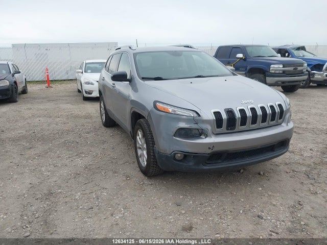 12634125 :رقم المزاد ، 1C4PJMCS1GW130327 vin ، 2016 Jeep Cherokee Latitude مزاد بيع