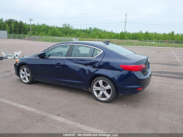 19VDE1F53FE400977 Acura Ilx 20 Premium