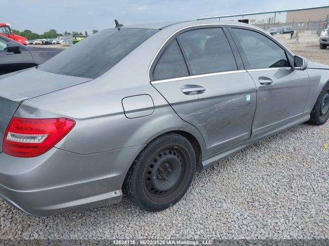 Aukcja sprzedaży 2013 Mercedes-benz C 250, vin: WDDGF4HBXDA742230, numer aukcji: 12634135