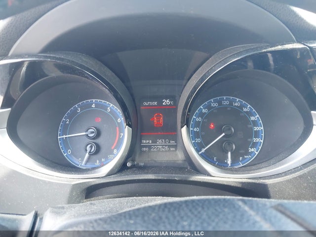 2015 Toyota Corolla S მანქანა იყიდება აუქციონზე, vin: 2T1BURHE8FC238632, აუქციონის ნომერი: 12634142