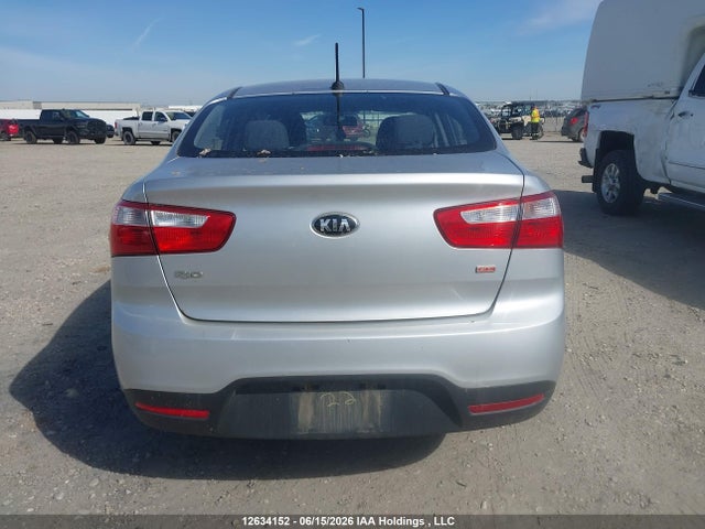 12634152 :رقم المزاد ، KNADM4A32F6516269 vin ، 2015 Kia Rio Lx مزاد بيع