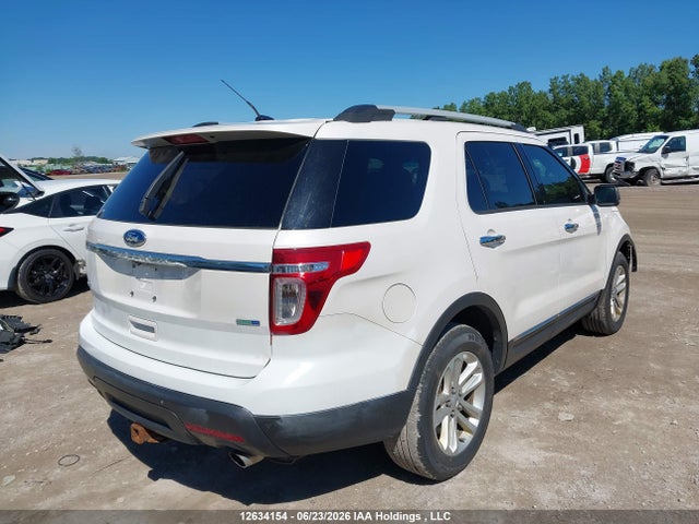 Ford EXPLORER XLT 2015 1FM5K8D8XFGC30302 Image 4