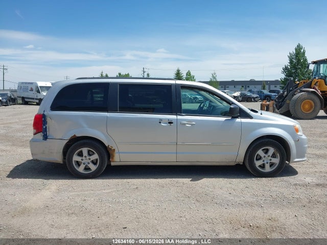 12634160 :رقم المزاد ، 2D4RN4DG0BR751957 vin ، 2011 Dodge Grand Caravan Express مزاد بيع