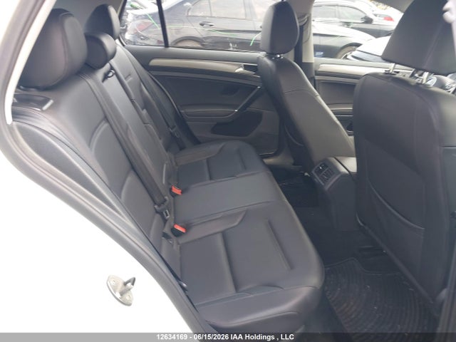 12634169 :رقم المزاد ، 3VW2A7AU5FM057295 vin ، 2015 Volkswagen Golf 2.0 Tdi Comfortline/2.0 Tdi Highline/2.0 Tdi Trendline مزاد بيع