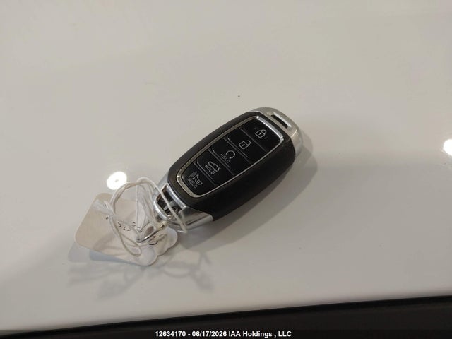 KMHLM4AG7MU183654 Hyundai ELANTRA SEL