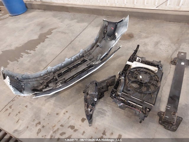 KMHLM4AG7MU183654 Hyundai ELANTRA SEL