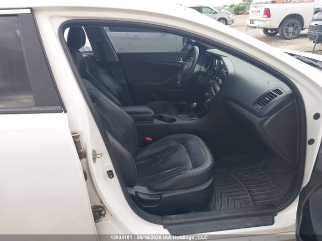 Продажа на аукционе авто 2012 Kia Optima, vin: KNAGN4A78C5264574, номер лота: 12634181
