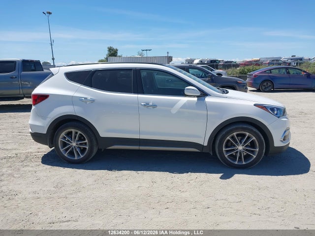 2017 Hyundai Santa Fe Sport 2.0t Limited მანქანა იყიდება აუქციონზე, vin: 5XYZUDLA4HG469069, აუქციონის ნომერი: 12634200