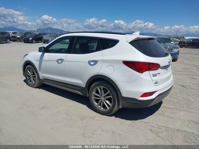 2017 Hyundai Santa Fe Sport 2.0t Limited მანქანა იყიდება აუქციონზე, vin: 5XYZUDLA4HG469069, აუქციონის ნომერი: 12634200