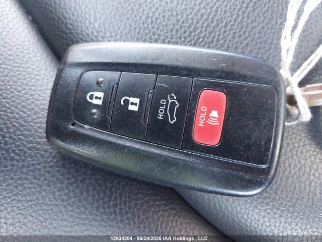 5TDGZRBH1NS583470 Toyota Highlander Xle