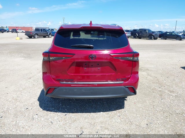 5TDGZRBH1NS583470 Toyota Highlander Xle