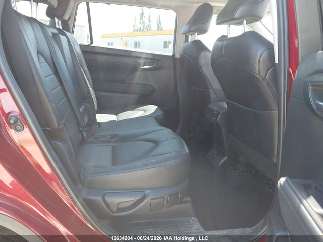 5TDGZRBH1NS583470 Toyota Highlander Xle