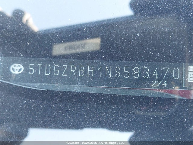 5TDGZRBH1NS583470 Toyota Highlander Xle
