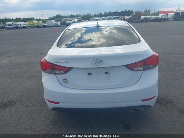 12634209 :رقم المزاد ، KMHDH4AH7FU413651 vin ، 2015 Hyundai Elantra Se/sport/limited مزاد بيع