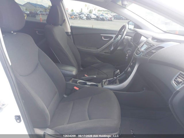 12634209 :رقم المزاد ، KMHDH4AH7FU413651 vin ، 2015 Hyundai Elantra Se/sport/limited مزاد بيع