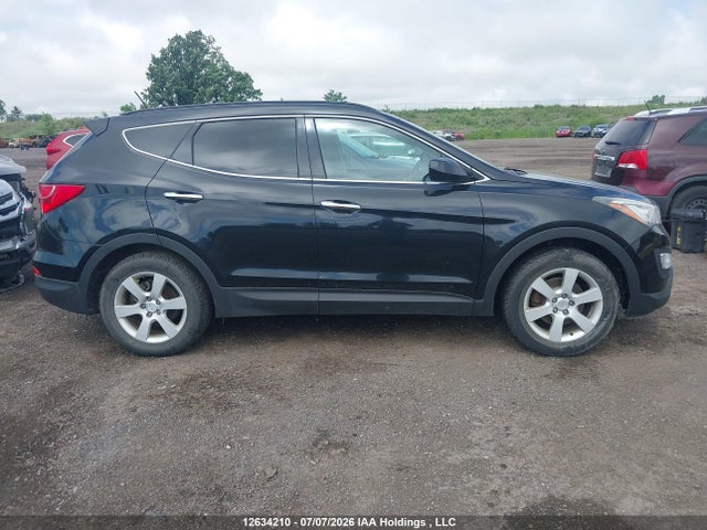 2016 Hyundai Santa Fe მანქანა იყიდება აუქციონზე, vin: 5XYZUDLBXGG343211, აუქციონის ნომერი: 12634210