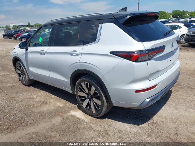 JA4J4WA84SZ617068 Mitsubishi Outlander Sel