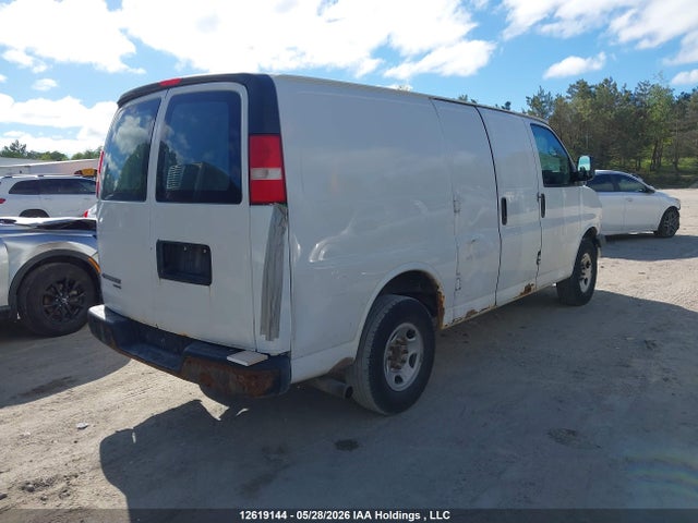 Chevrolet Express 2500 1wt 2015 1GCWGFCF4F1148194 Image 4