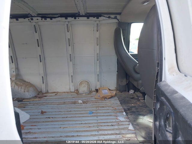 Chevrolet Express 2500 1wt 2015 1GCWGFCF4F1148194 Image 8