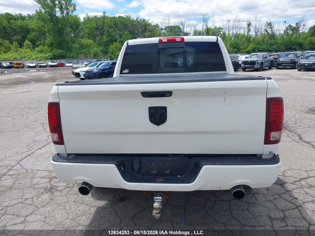 12634253 :رقم المزاد ، 1C6RR7MT8FS525676 vin ، 2015 Ram 1500 Sport مزاد بيع