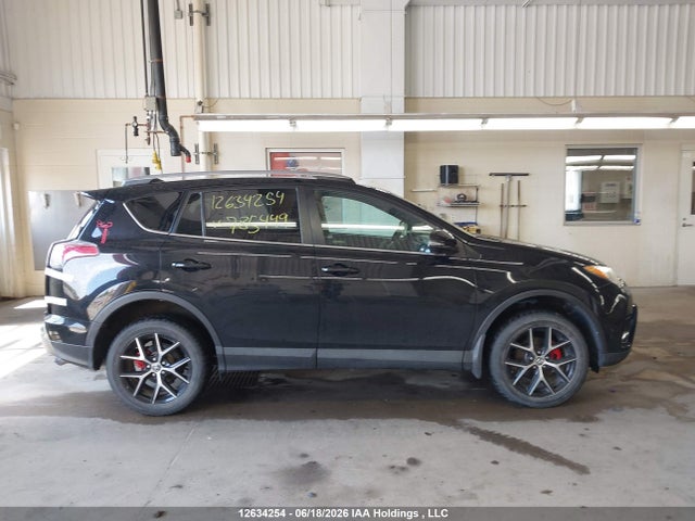 Toyota RAV4 SE 2018 2T3JFREV0JW785449 Image 13