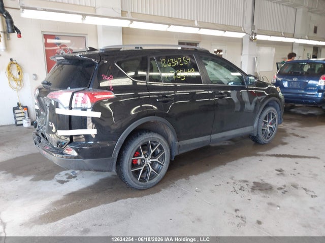 Toyota RAV4 SE 2018 2T3JFREV0JW785449 Image 4