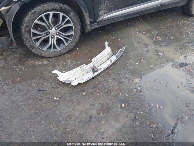 Продаж на аукціоні авто 2018 Mitsubishi Outlander Gt, vin: JA4JZ4AX1JZ610039, номер лоту: 12571950