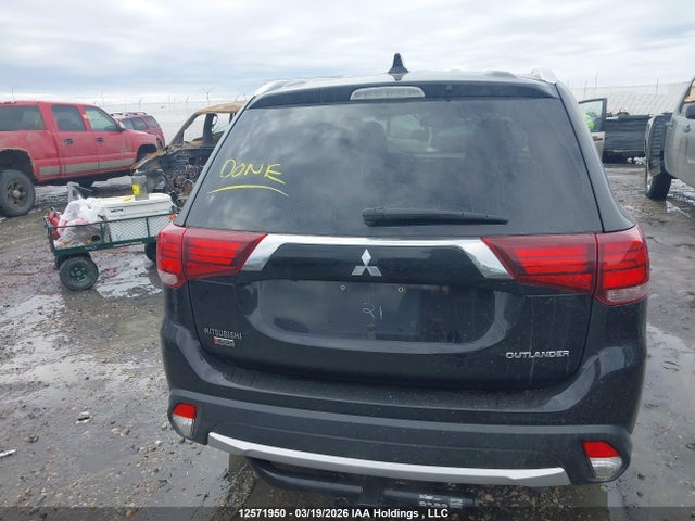 Продаж на аукціоні авто 2018 Mitsubishi Outlander Gt, vin: JA4JZ4AX1JZ610039, номер лоту: 12571950