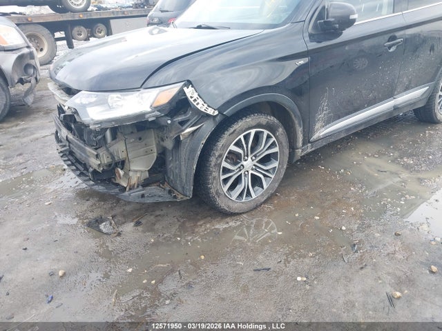 Продаж на аукціоні авто 2018 Mitsubishi Outlander Gt, vin: JA4JZ4AX1JZ610039, номер лоту: 12571950
