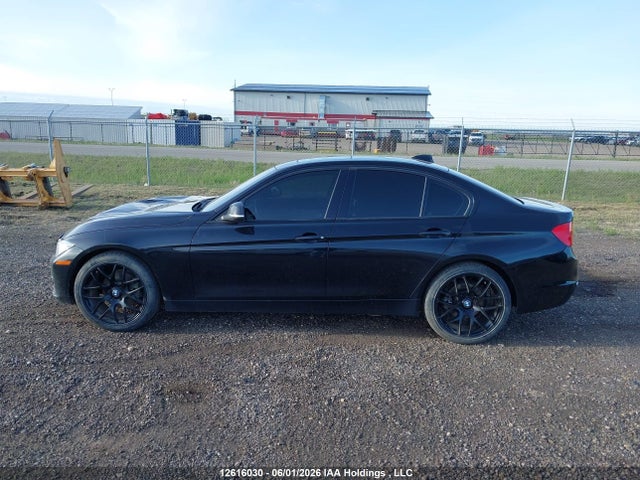 Продажа на аукционе авто 2013 Bmw 320i Xdrive, vin: WBA3C3C57DF980470, номер лота: 12616030