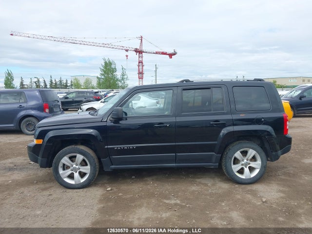 12630570 :رقم المزاد ، 1C4NJRCB8DD236446 vin ، 2013 Jeep Patriot Limited مزاد بيع