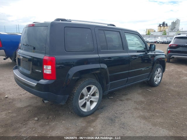 12630570 :رقم المزاد ، 1C4NJRCB8DD236446 vin ، 2013 Jeep Patriot Limited مزاد بيع
