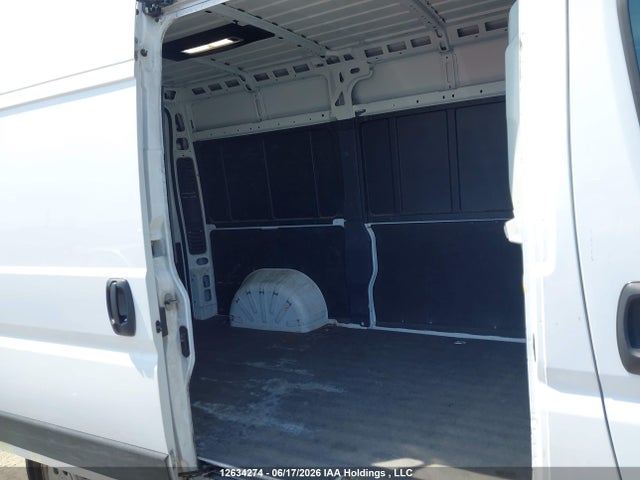 2024 Ram Promaster 2500 2500 High მანქანა იყიდება აუქციონზე, vin: 3C6LRVCG4RE105290, აუქციონის ნომერი: 12634274