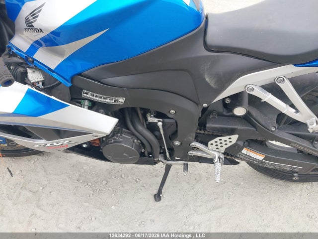 2007 Honda Cbr600 Rr მანქანა იყიდება აუქციონზე, vin: JH2PC40257M000424, აუქციონის ნომერი: 12634292