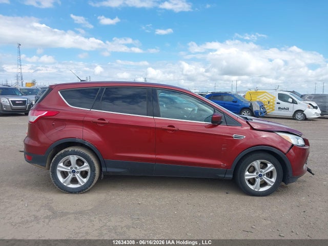 1FMCU9GX0GUB63674 Ford ESCAPE SE